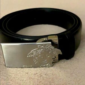 Men’s Versace belt
